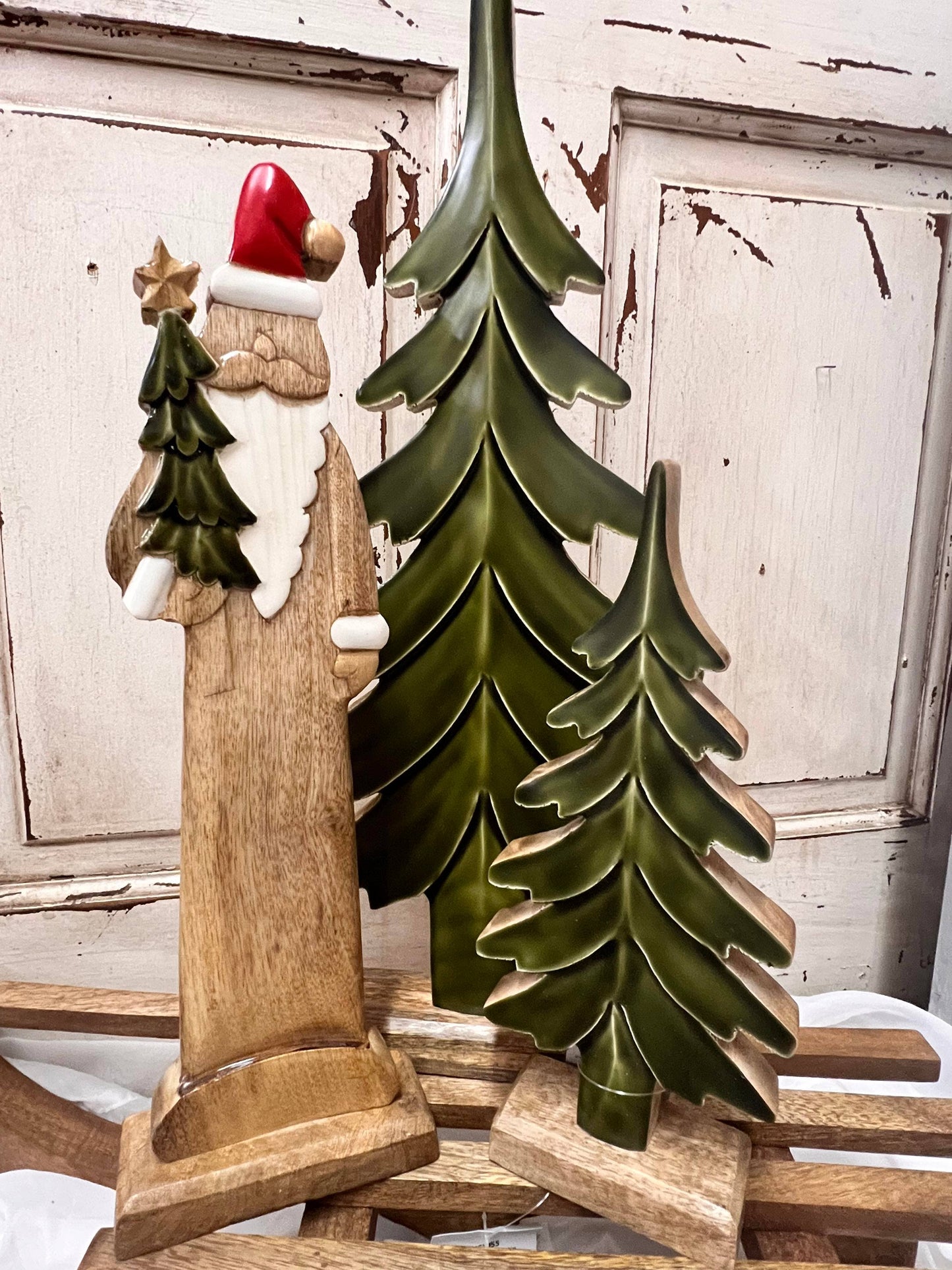 Wooden Santa 5x2x20in