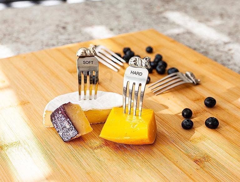 S/4 Cheese Markers w/Mouse-3"H
