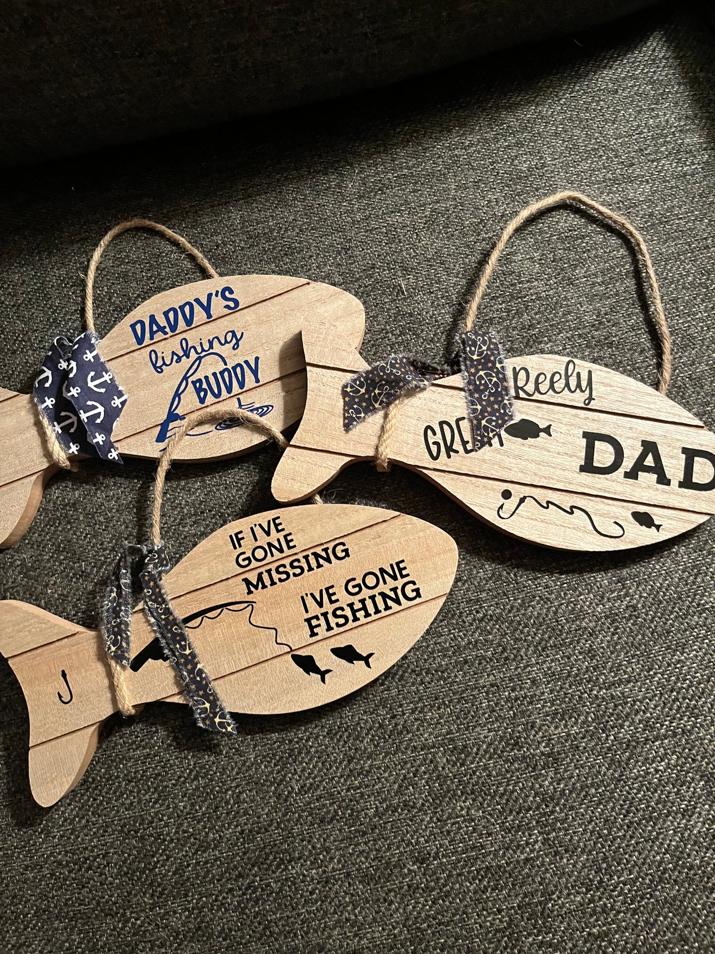 #108 Fish Decor signs