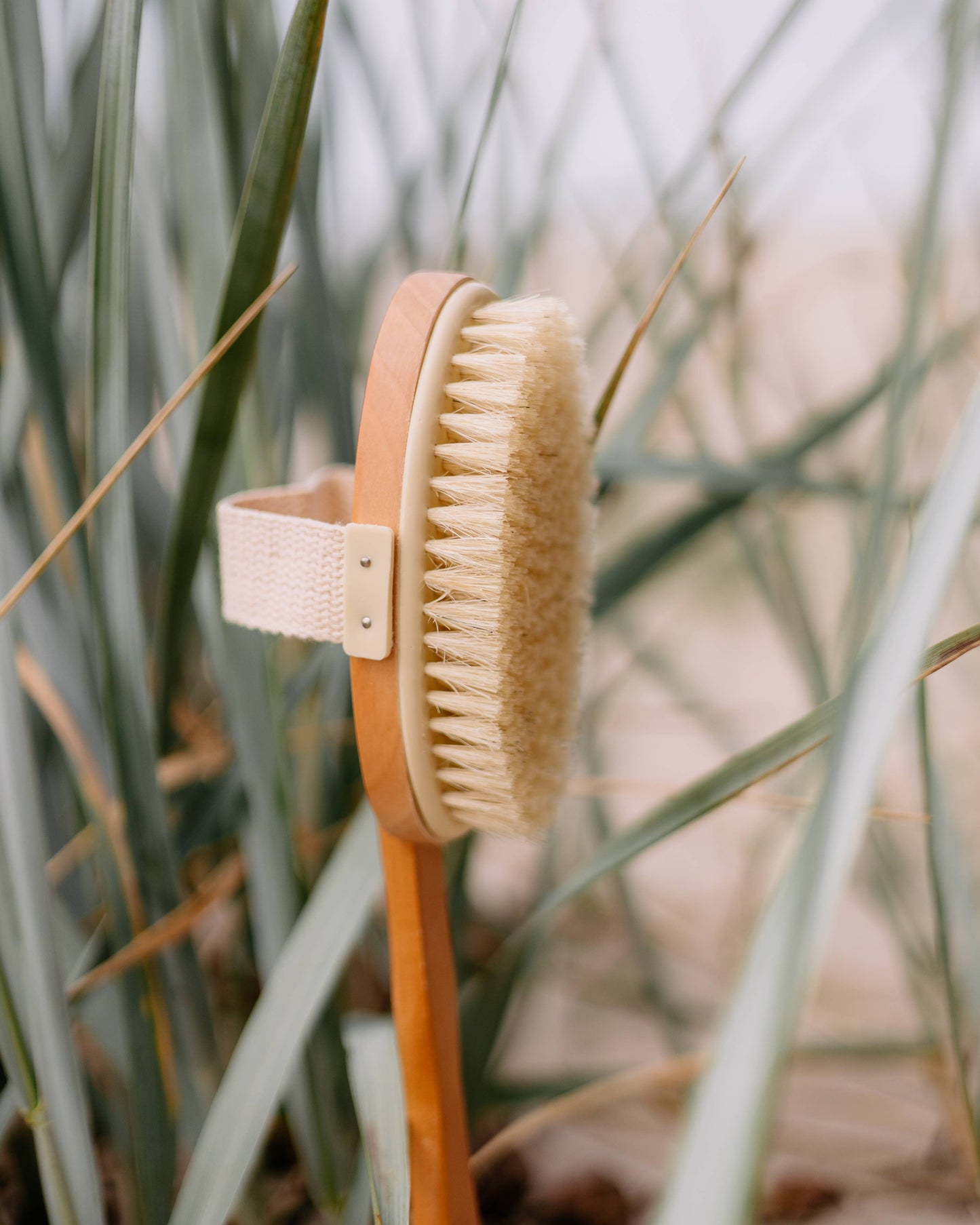 Body brush with handle, wooden massage maternity women eco spa wellness