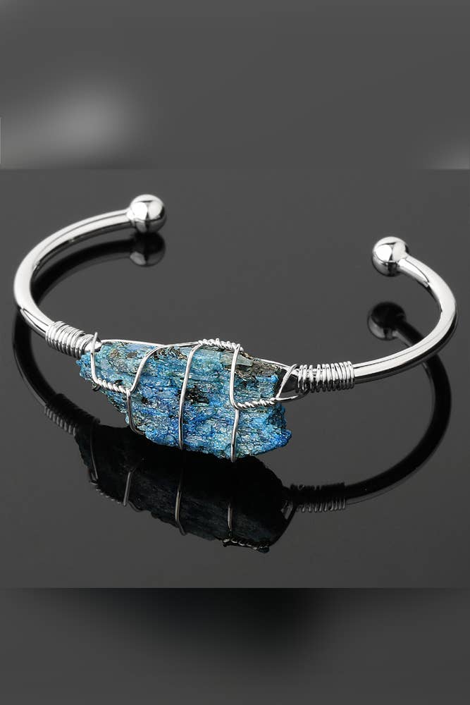 HD004 Crystals and Stones Bracelet MOQ 3pcs