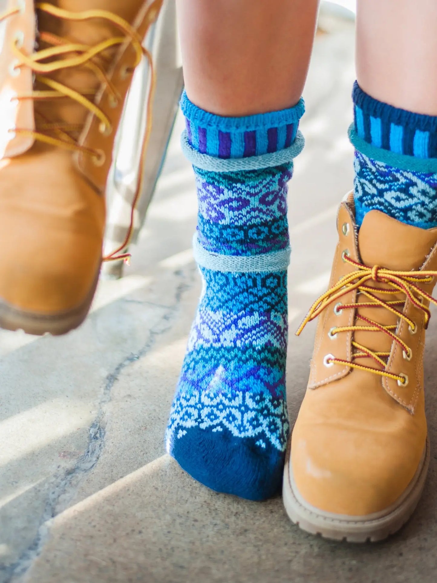Water Adult Crew Socks